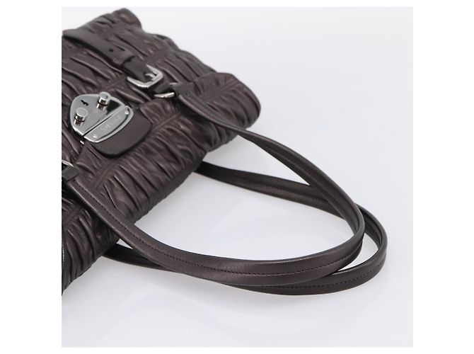 Bolso Tote PRADA Ready Lock de piel Nappa Gris Plata Auth am12760M Castaño - vista 7
