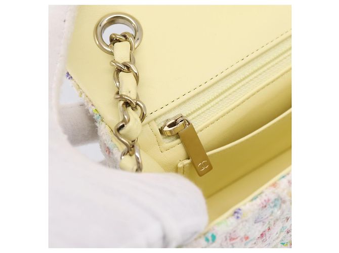 CHANEL Mini Matelasse 20 Single Flap Chain Bag Tweed White CC Auth BA15757SM Weiß Golden - Ansicht 22