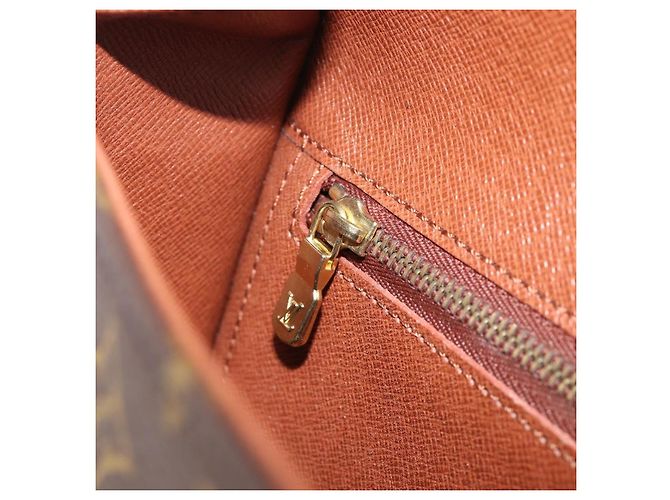 LOUIS VUITTON Monogram Saint Cloud GM Shoulder Bag M51242 LV Auth 205372V Monogramme - vue 31