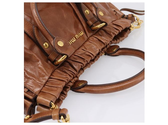 Borsa a mano Miu Miu con fiocco laterale in pelle 2way Brown Gold RT0383 Auth am12737M Marrone D'oro - vista 6