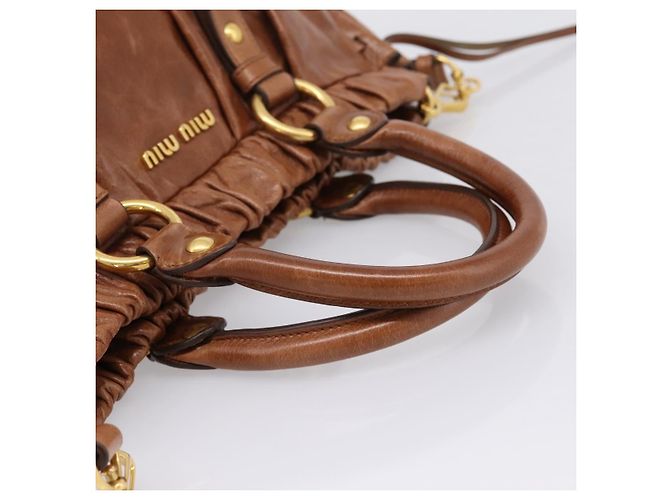 Borsa a mano Miu Miu con fiocco laterale in pelle 2way Brown Gold RT0383 Auth am12737M Marrone D'oro - vista 7