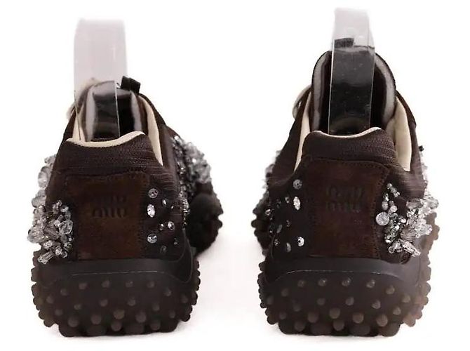 Miu Miu Sneakers in tessuto tecnico ricamato bubble marrone - vista 2