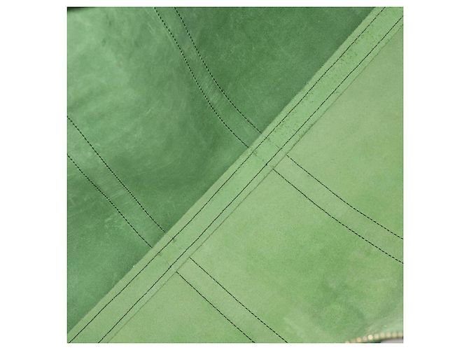 Louis Vuitton Keepall Epi Leather 55 Verde - vista 5