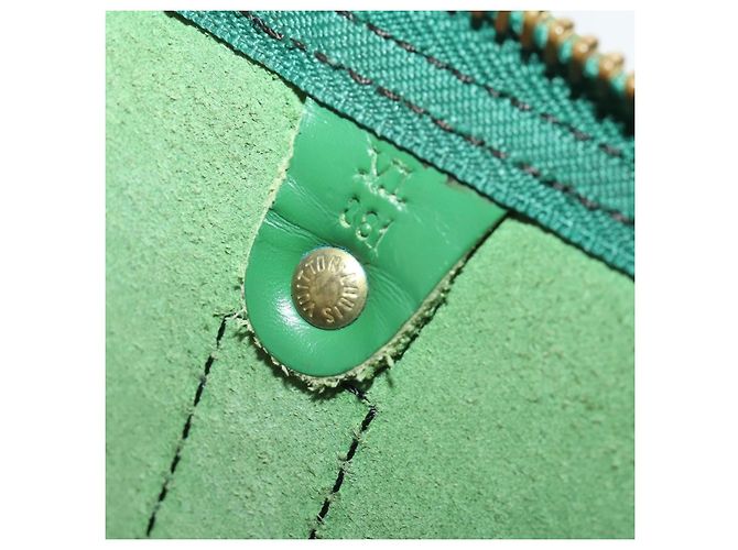 Louis Vuitton Keepall Epi Leather 55 Verde - vista 7