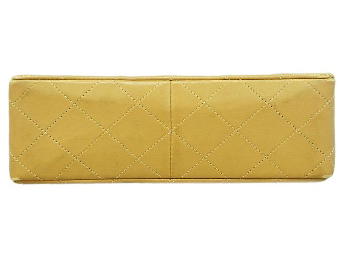 Borsa a tracolla Chanel Matelassé con catena Beige - vista 3