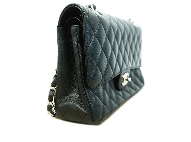 Timeless Borsa a Tracolla Chanel Matelassé Nera Nero - vista 2