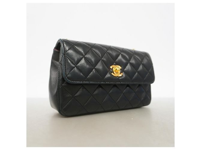 Timeless Borsa a tracolla con catena Chanel Matelassé Nero - vista 2