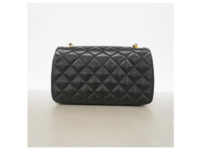 Timeless Borsa a tracolla con catena Chanel Matelassé Nero - vista 9