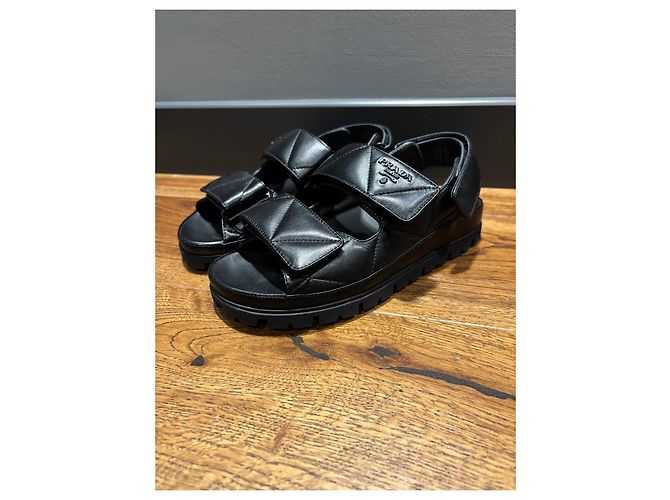 Prada Sandali in pelle matelassé Nero - vista 5
