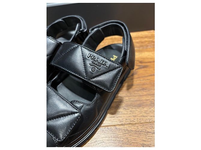 Prada Sandali in pelle matelassé Nero - vista 6