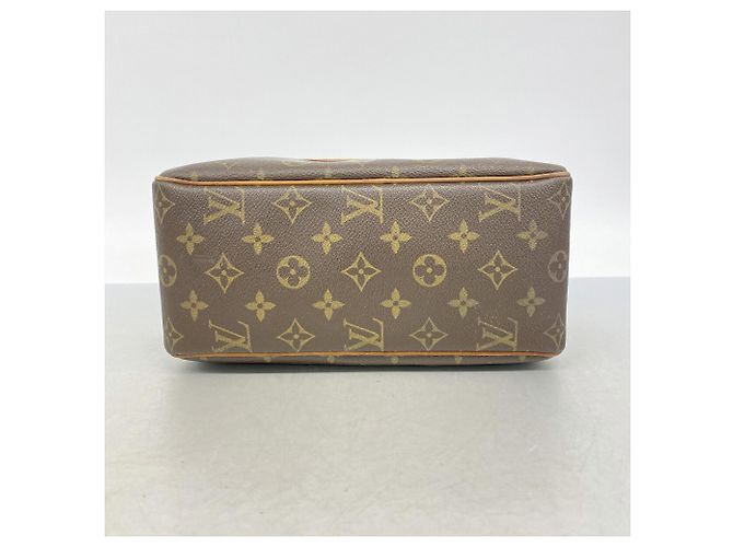Bolso de hombro Louis Vuitton Monogram Cite MM Castaño - vista 3