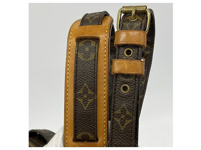 Bolso de hombro Louis Vuitton Monogram Nile Castaño - vista 9
