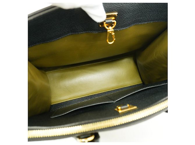 Borsa Louis Vuitton City Steamer MM Nero Cachi - vista 4