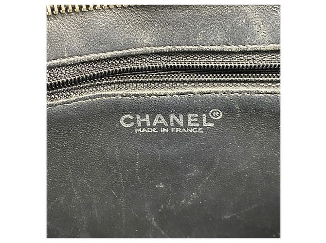 Borsa Tote Chanel in pelle di vitello martellata nera Nero - vista 5