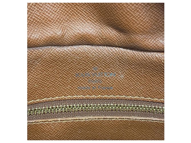 Borsa a tracolla Louis Vuitton Monogram Boulogne 30 Marrone - vista 5