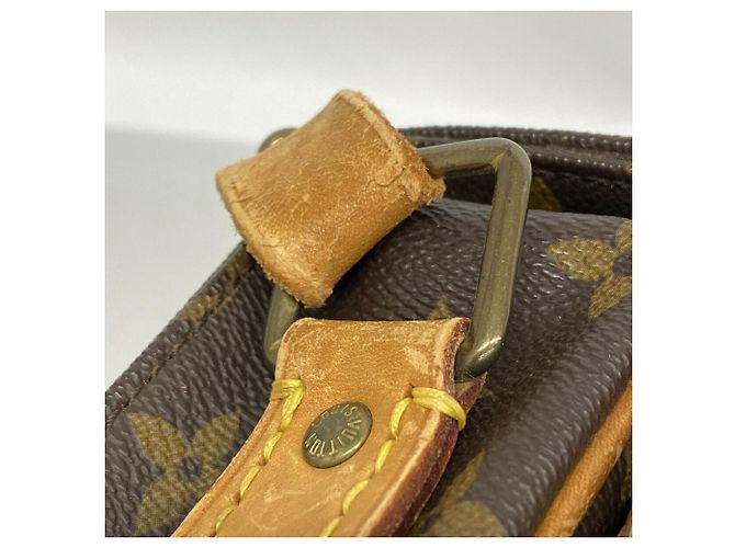 Borsa a tracolla Louis Vuitton Monogram Cartouchiere GM Marrone - vista 10