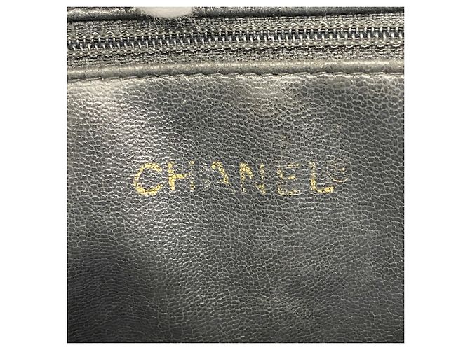 Bolso Tote Chanel de piel de becerro granulada Negro - vista 5