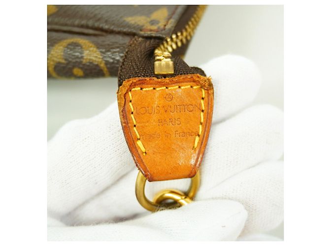 Borsa Louis Vuitton Monogram Pochette Accessoires Marrone - vista 5
