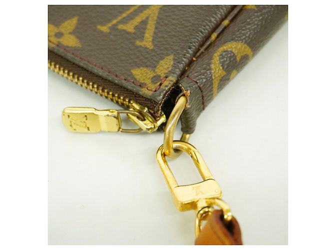 Borsa Louis Vuitton Monogram Pochette Accessoires Marrone - vista 8