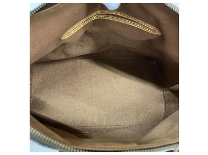 Bolso de mano Louis Vuitton Alma Monogram M51130 Castaño - vista 4