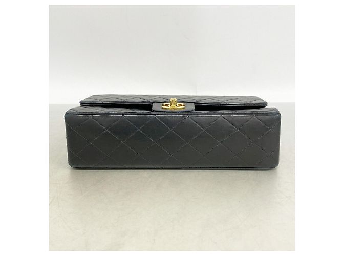 Timeless Borsa a Tracolla Chanel Matelassé Nero - vista 3