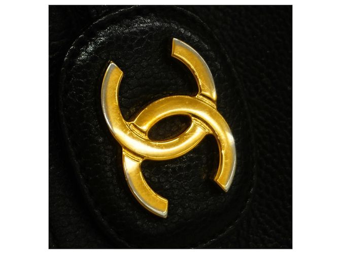Borsa Boston Chanel in pelle di vitello martellata nera Nero - vista 9