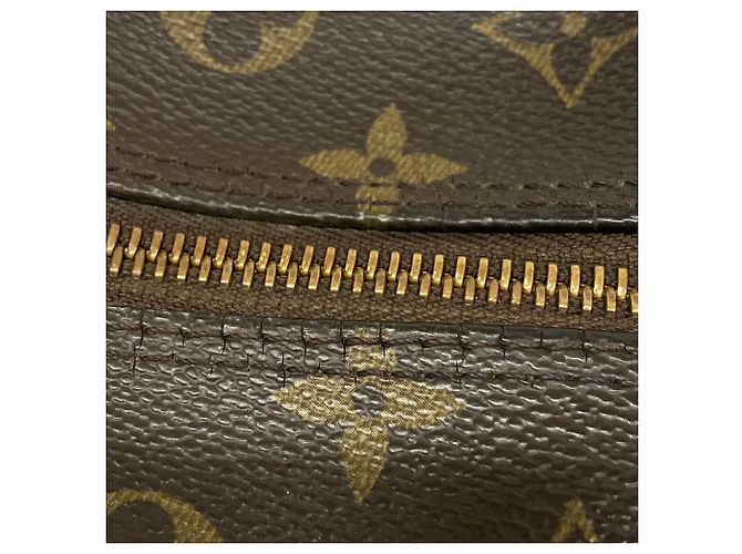 Bolsa de Ombro Louis Vuitton Monogram Boulogne 30 Marrom - vista 6