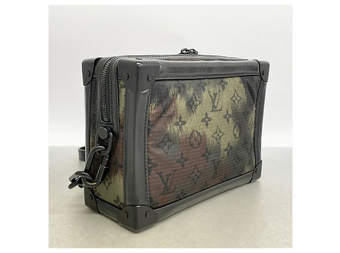 Borsa a tracolla Soft Trunk Monogram Camouflage Louis Vuitton Nero Cachi - vista 2