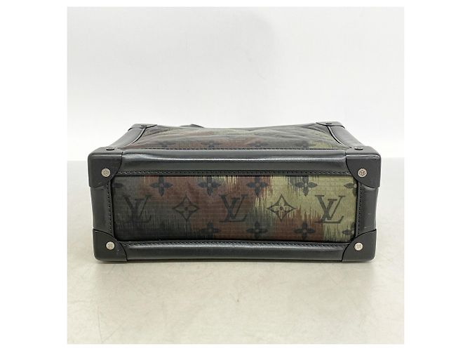 Borsa a tracolla Soft Trunk Monogram Camouflage Louis Vuitton Nero Cachi - vista 3