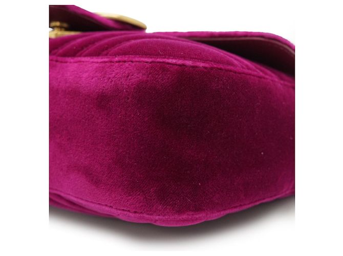 Gucci GG Marmont Mini-Schultertasche aus Samt mit Kette Pink Lila - Ansicht 8
