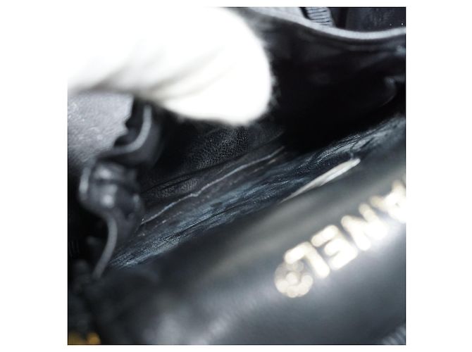 Chanel Borsa Vanity Verticale in Pelle Caviar Nero - vista 15