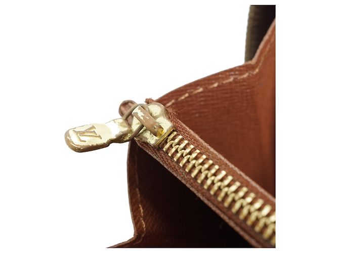 Louis Vuitton Cartera Zippy Long Monogram Castaño - vista 10