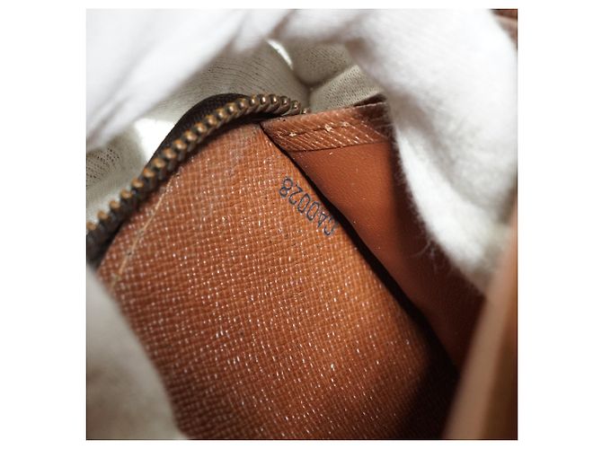 Louis Vuitton Cartera Zippy Long Monogram - vista 18