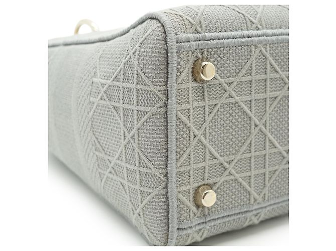Lady Dior Medium Cannage D-Lite Gris - vista 7