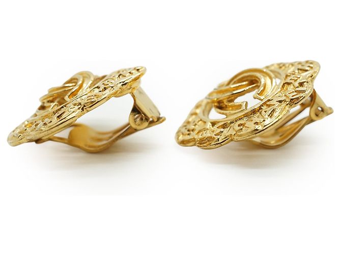 Chanel Vintage CC Cut-out Scalloped Flower Clip-on Earrings GP Golden - view 4