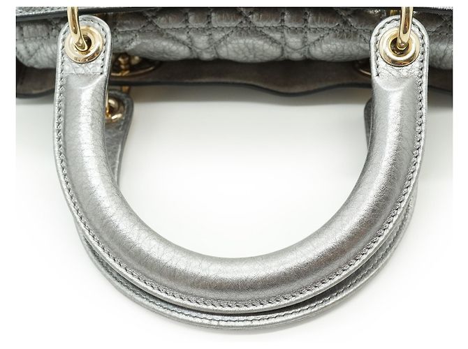 Lady Dior My ABCDior Cannage Supple Metallic Lambskin Medium Argenté Gris - vue 10