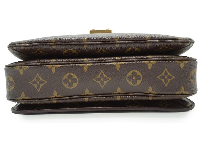 Louis Vuitton Monogram Pochette Metis MM Braun - vista 5