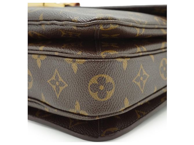 Louis Vuitton Monogram Pochette Metis MM Braun - vista 7