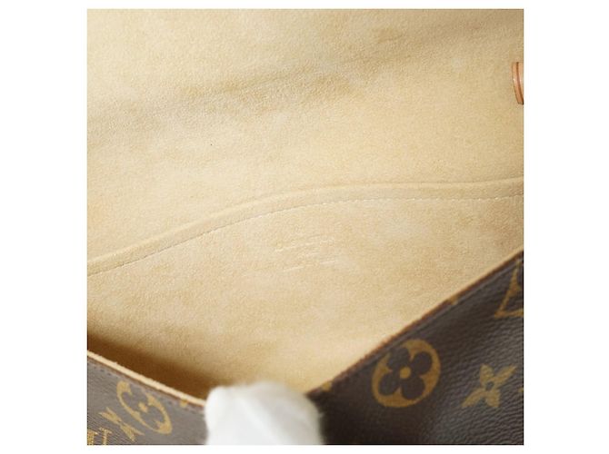 Louis Vuitton Monogram Twin Pochette GM Castaño Beige - vista 12