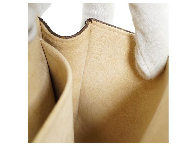 Louis Vuitton Monogram Twin Pochette GM Castaño Beige - vista 15