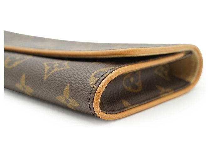 Louis Vuitton Monogram Twin Pochette GM Castaño Beige - vista 7