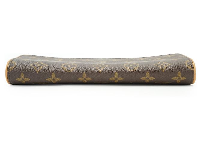 Louis Vuitton Monogram Twin Pochette GM Castaño Beige - vista 8