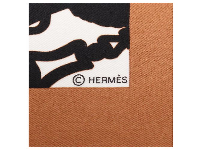 Hermès Pañuelo Hermes Carre 70 EN DESORDRE Castaño Negro Blanco - vista 2
