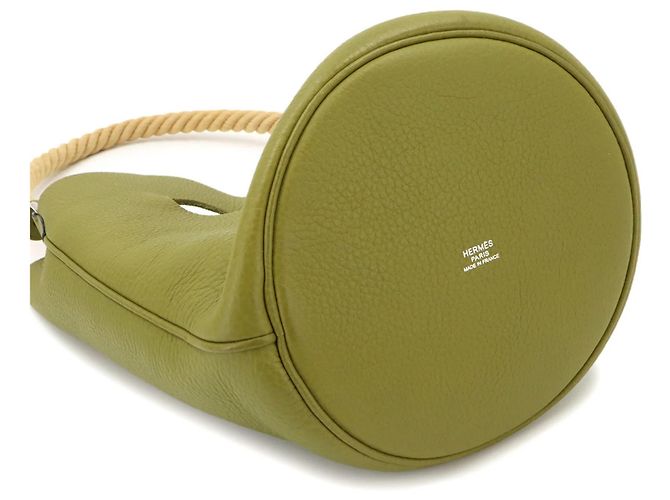 Hermès Borsa a mano Hermes Mangeoire MM Verde - vista 4