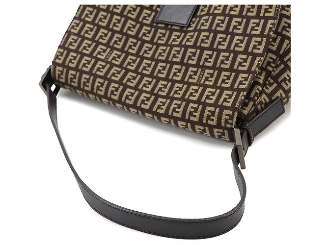 Borsa a spalla Fendi Zucchino Mamma Baguette Marrone - vista 5