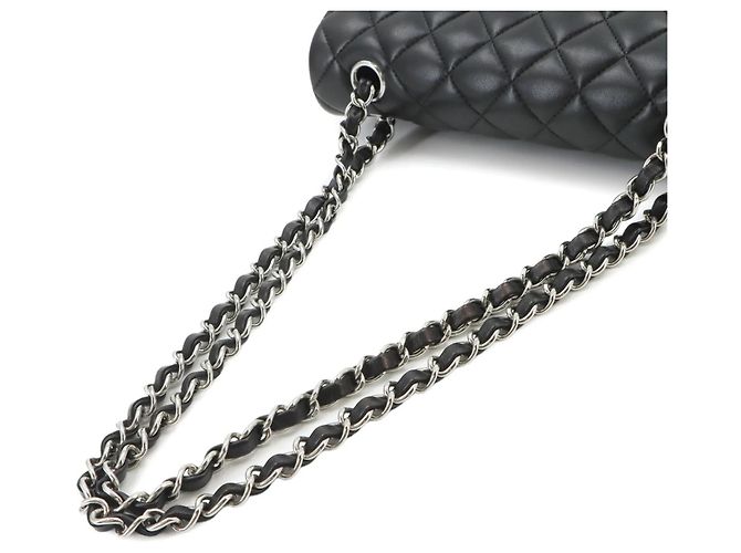 Borsa a tracolla Chanel Matelasse 23 Chain Nero - vista 6