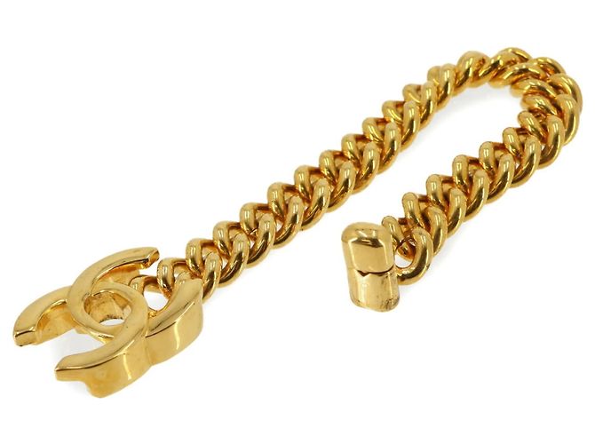 Chanel Coco Mark Turnlock Chain Bracelet Golden - view 3