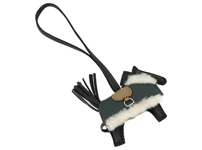 Hermès Hermes Rodeo Robeo Pluch PM Accessory Bag Charm Noir Beige Vert clair - vue 3