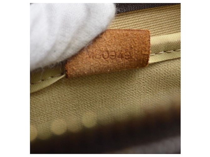 Louis Vuitton Trouville Monogram Canvas Marron - vue 5