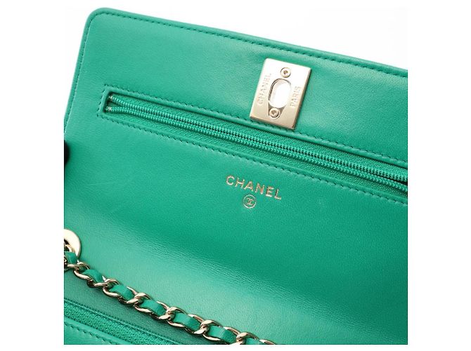 Borsa a tracolla Chanel Trendy CC Matelassé Verde - vista 13